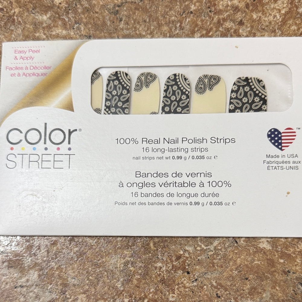 Color Street Cream & Black Paisley Nail Strips
